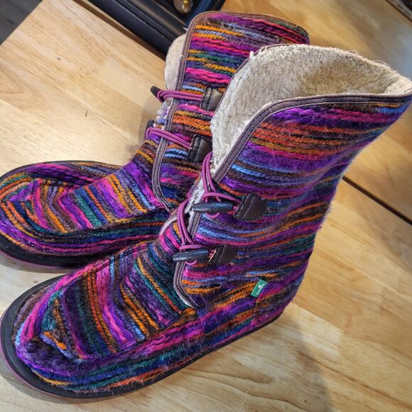 Sanuk Horizon Colorful Yarn Mid-Height Faux Shearling Boots Yoga Mat Sole 9 - Picture 3 of 12